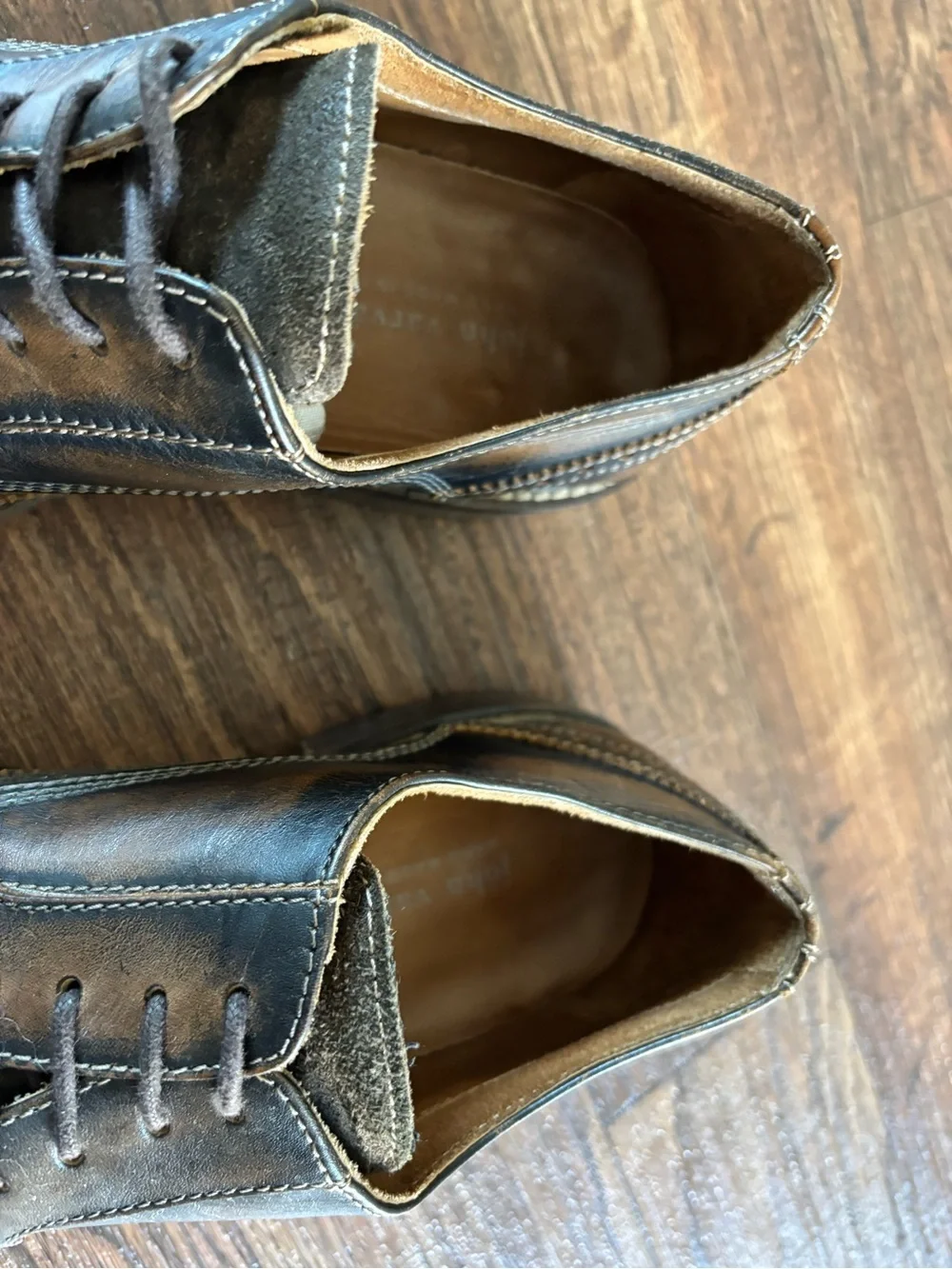 John Varvatos College Distressed Leather Wingtip Derby Oxfords 9.5